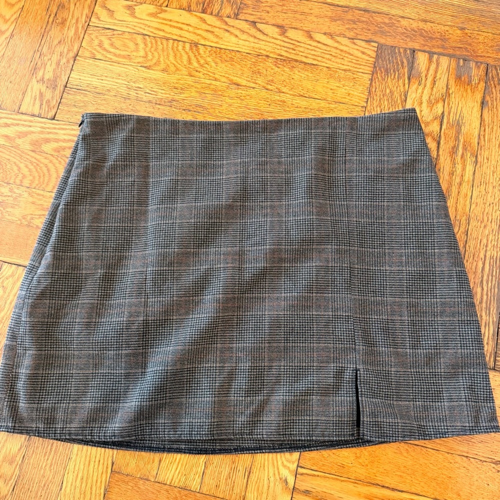 Plaid Old Navy Miniskirt — XL